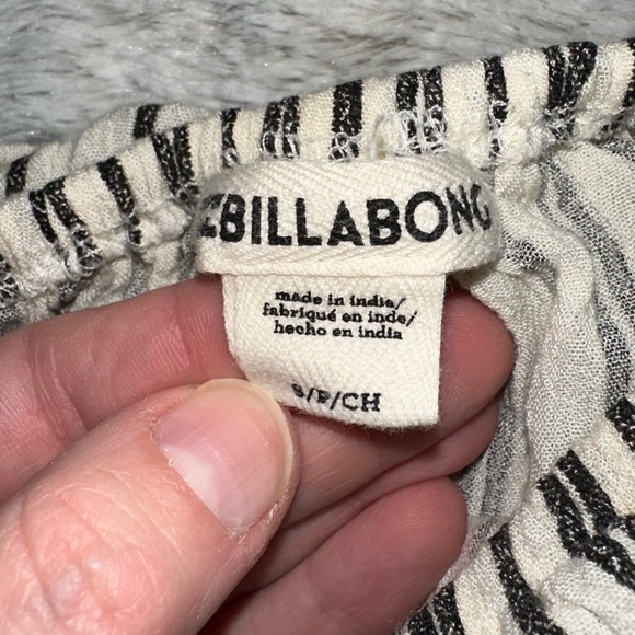 Billabong Off the Shoulder Striped Linen Flowy Babydoll Top - Picture 4 of 5